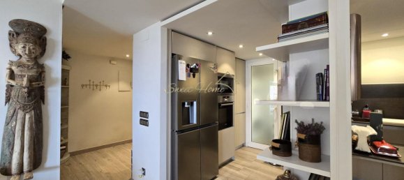 4 bedrooms Penthouse in Premia De Mar, Spain No. 209545 27