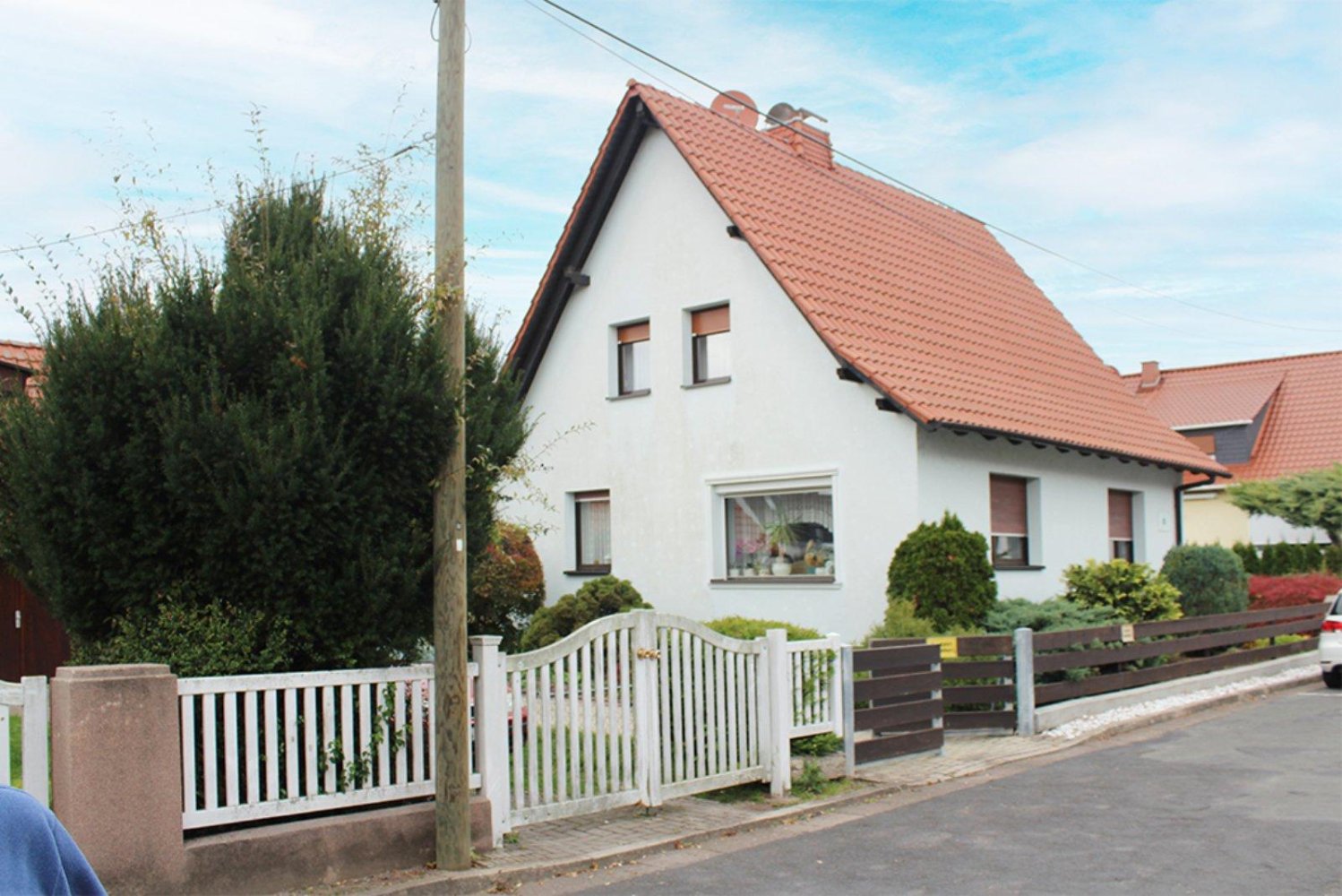 Casa de 2 dormitorios en Sommerda, Germany No. 275995