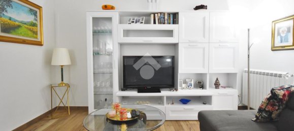 2 chambres Appartement à San Giovanni la Punta, Italy No. 347385 4