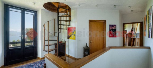 3 bedrooms Villa in Stresa, Italy No. 266919 12