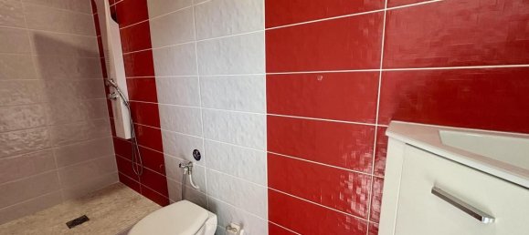 Дом с 4 спальнями в Тулан, Франция № 342308 7