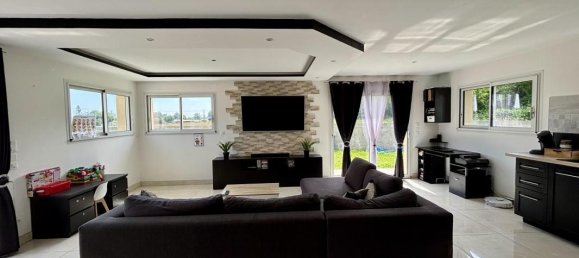 Дом с 4 спальнями в Тулан, Франция № 342308 15