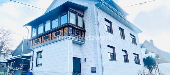 Квартира с 2 спальнями в Хоф, Германия № 210853 3