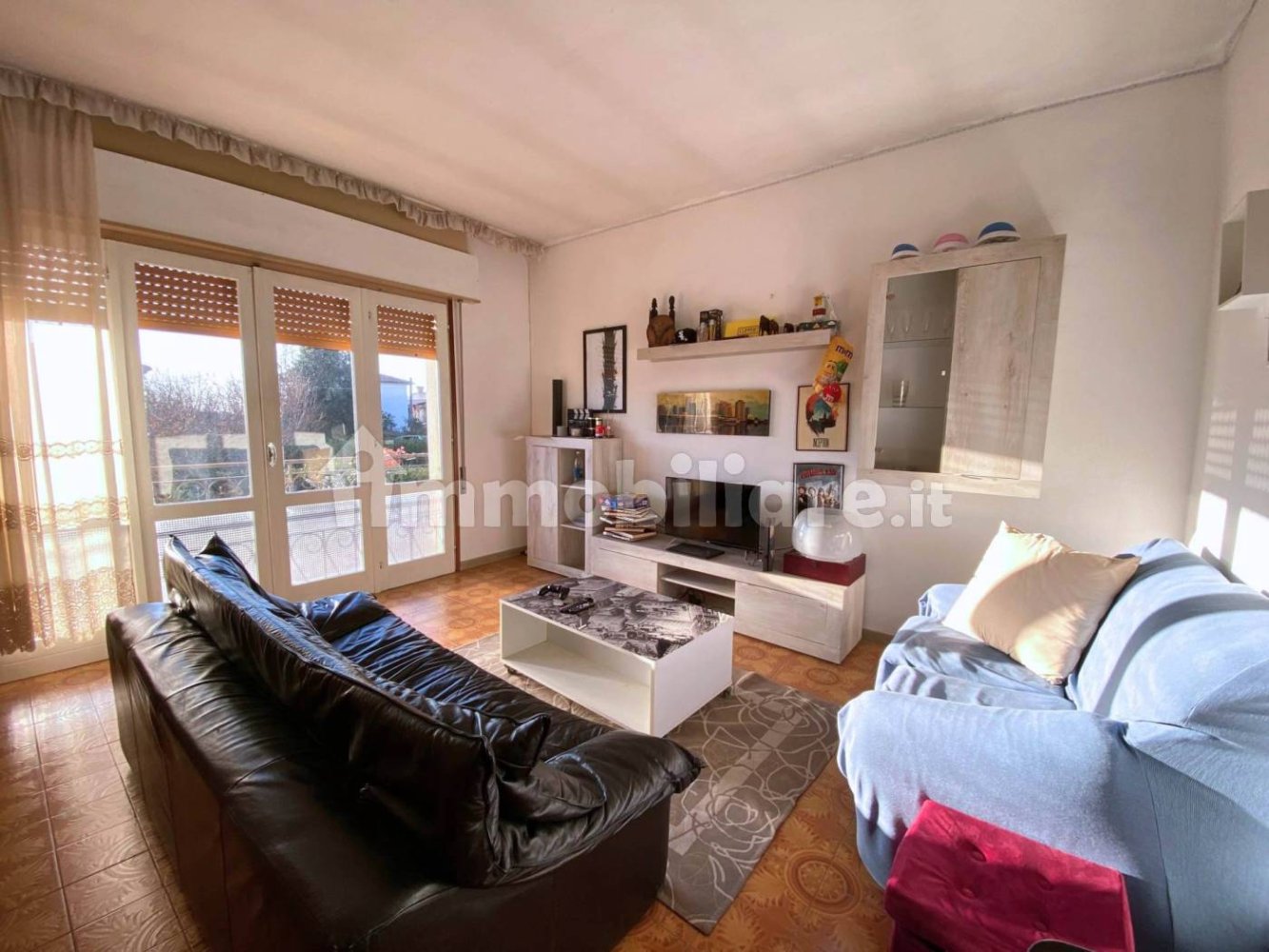 Casa de 3 dormitorios en San Michele al Tagliamento, Italy No. 220508