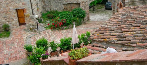 Квартира с 6 спальнями в Роккастрада, Италия № 56064 11