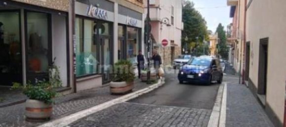 Propiedad comercial de 2 habitaciónes en Grottaferrata, Italy No. 266323 23