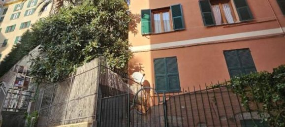 5 rooms Apartment in Genoa, Italy No. 11648 40
