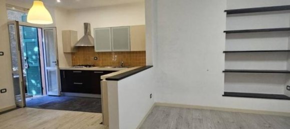 5 rooms Apartment in Genoa, Italy No. 11648 30