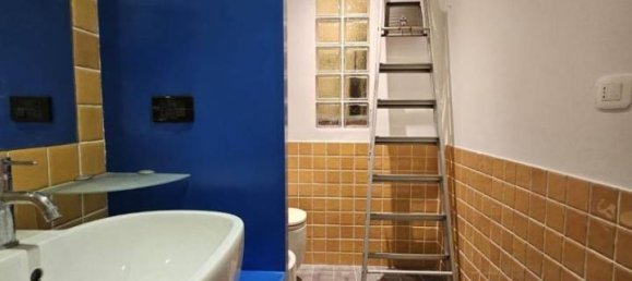 5 rooms Apartment in Genoa, Italy No. 11648 62