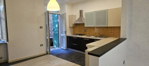 5 rooms Apartment in Genoa, Italy No. 11648 53