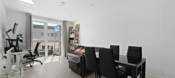 1 bedroom Apartment in London, United Kingdom No. 3832 7
