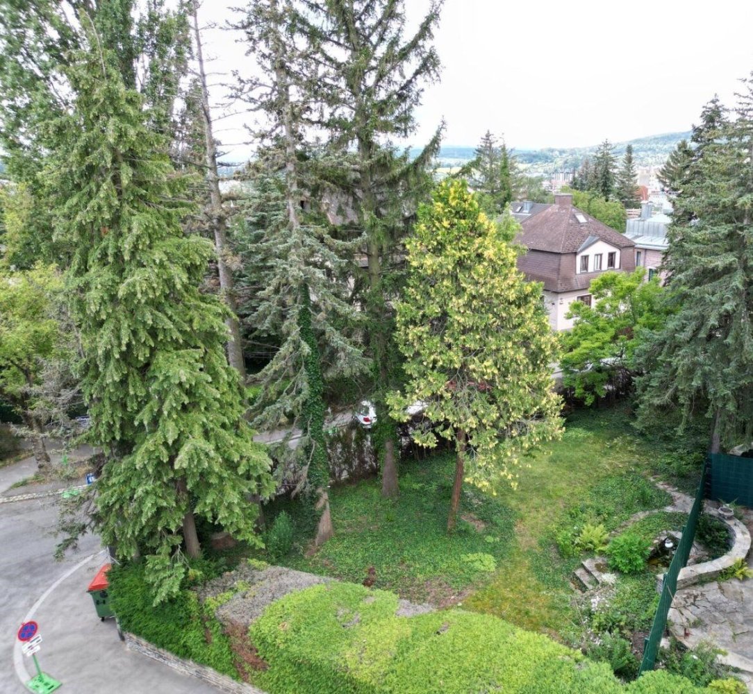 Terreno en Penzing, Austria No. 216668