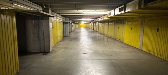 18m² Garage in Cuneo, Italy No. 132043 6