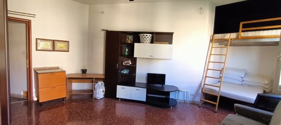 Apartamento de 2 habitaciónes en Ciampino, Italy No. 28644 12