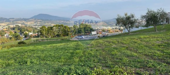 Grundstück in Ancona, Italy 1200m², Nr. 67127 13