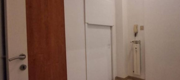 4 bedrooms Apartment in Trieste, Italy No. 303176 8