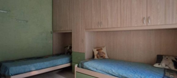 4 bedrooms Apartment in Trieste, Italy No. 303176 11