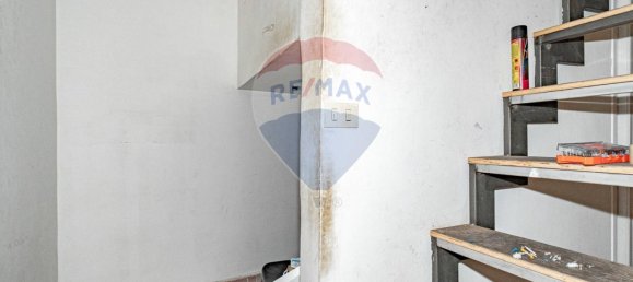 2غرفة عقار تجاري في Acireale, Italy رقم 22904 5