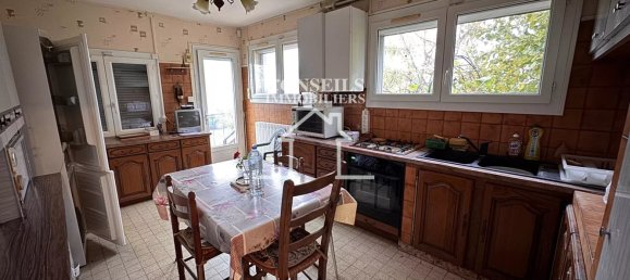 Дом с 3 спальнями в Сен-Жульен-дю-Со, Франция № 208842 14