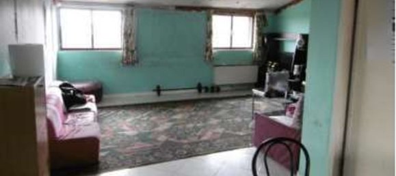 3 rooms Apartment in Montebello Vicentino, Italy No. 208248 8