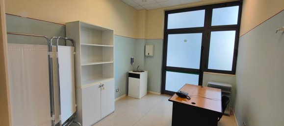 440m² Office in Montevarchi, Italy No. 229169 28