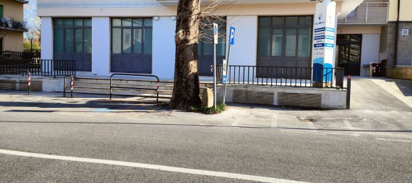 440m² Office in Montevarchi, Italy No. 229169 4