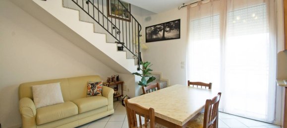 2 bedrooms Apartment in Cattolica, Italy No. 282102 2