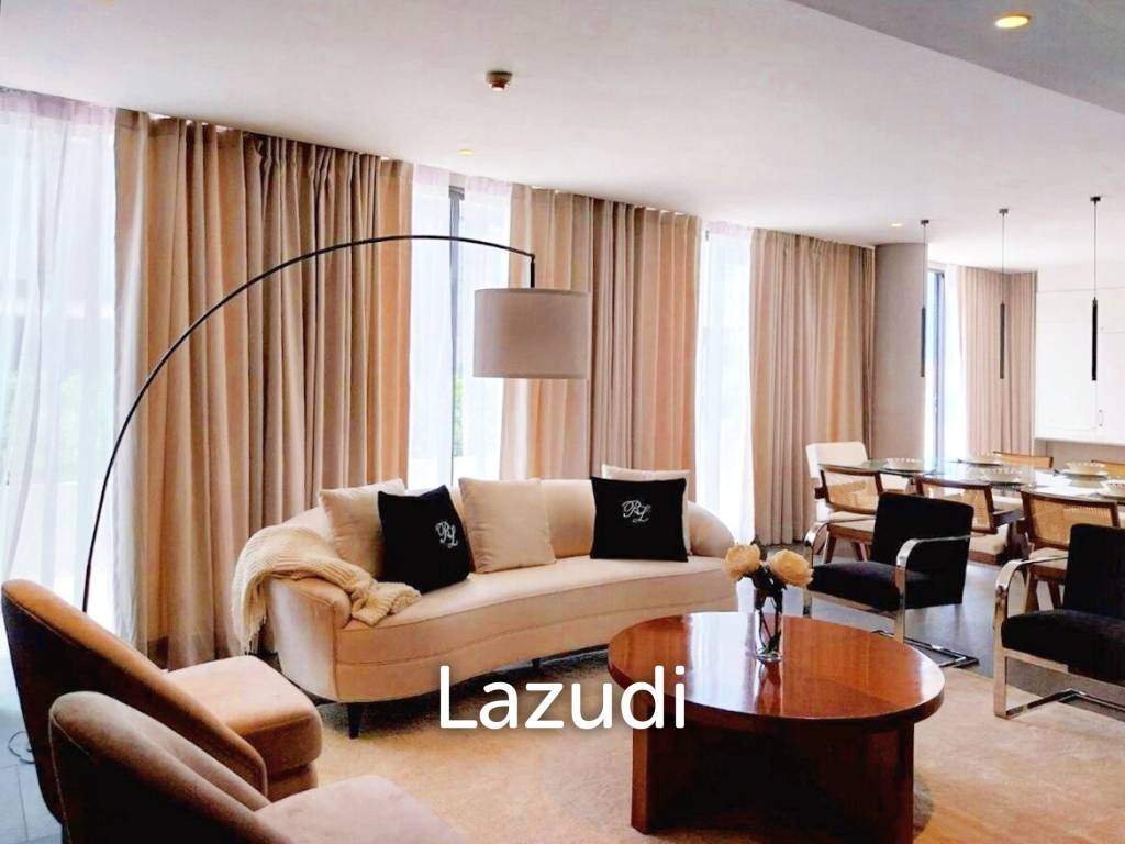 3 bedrooms Condo in Bangkok, Thailand No. 16304