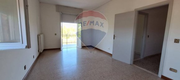 8 rooms House in Trevi, Italy No. 45932 16