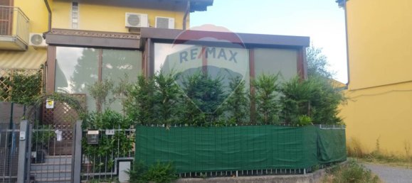 Casa de 2 dormitorios en Tradate, Italy No. 137231 10