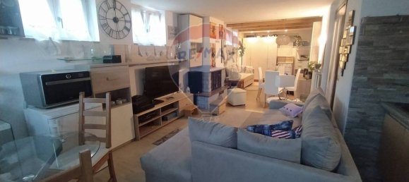 Casa de 2 dormitorios en Tradate, Italy No. 137231 7