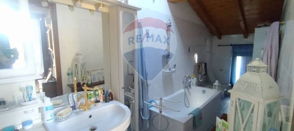 Casa de 2 dormitorios en Tradate, Italy No. 137231 19