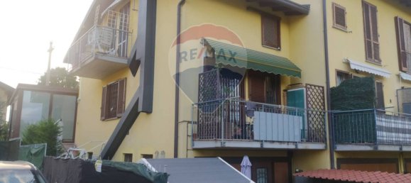 Casa de 2 dormitorios en Tradate, Italy No. 137231 11