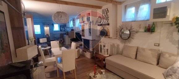 Casa de 2 dormitorios en Tradate, Italy No. 137231 20