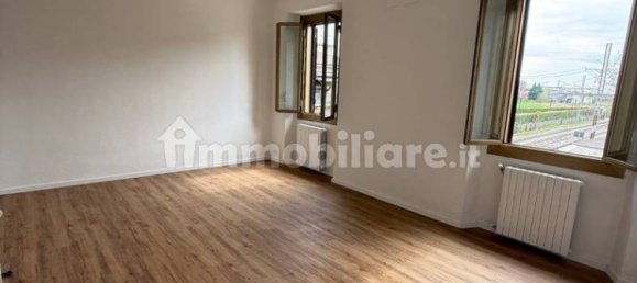 2 bedrooms Apartment in Paderno Dugnano, Italy No. 352205 3