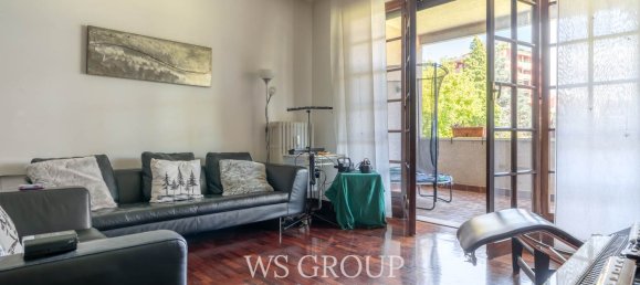 4 rooms Apartment in Vedano al Lambro, Italy No. 348911 2