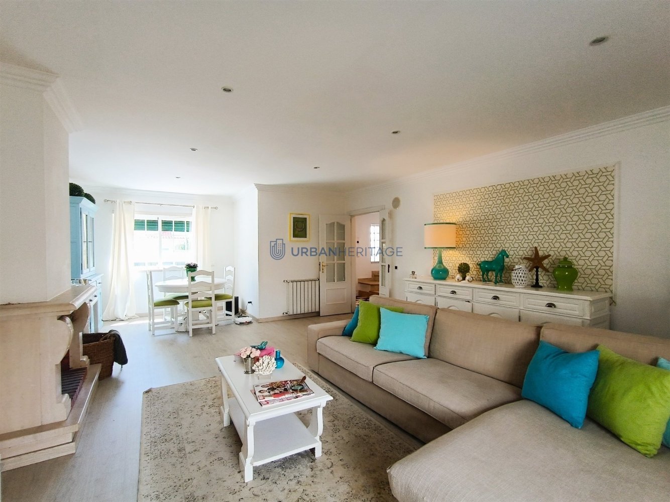 3 غرف نوم منزل في Porto Salvo, Portugal رقم 213500