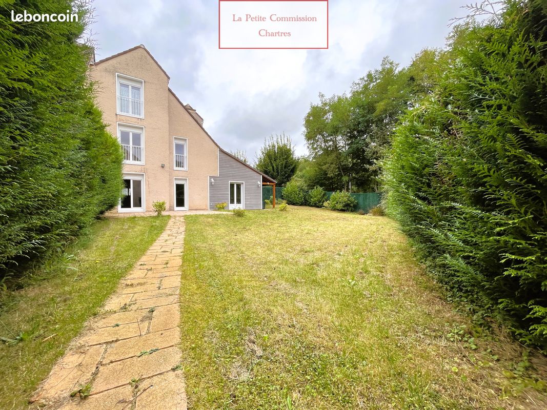 6 chambres Maison à Chartres, France No. 248566