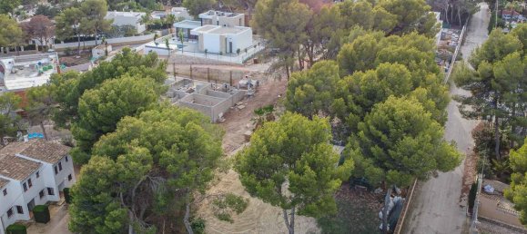  Land in Moraira, Spain No. 133452 8