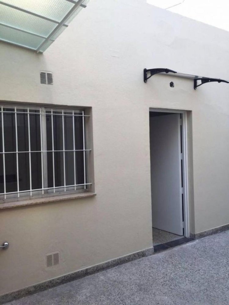 2 bedrooms House in Buenos Aires, Argentina No. 74786