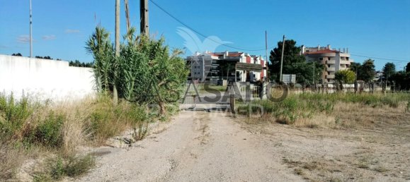 Land in Quarteira, Portugal No. 190597 6