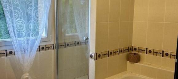 Замки и поместья с 4 спальнями в Доммартен-ле-Ремирмон, Франция № 211202 35