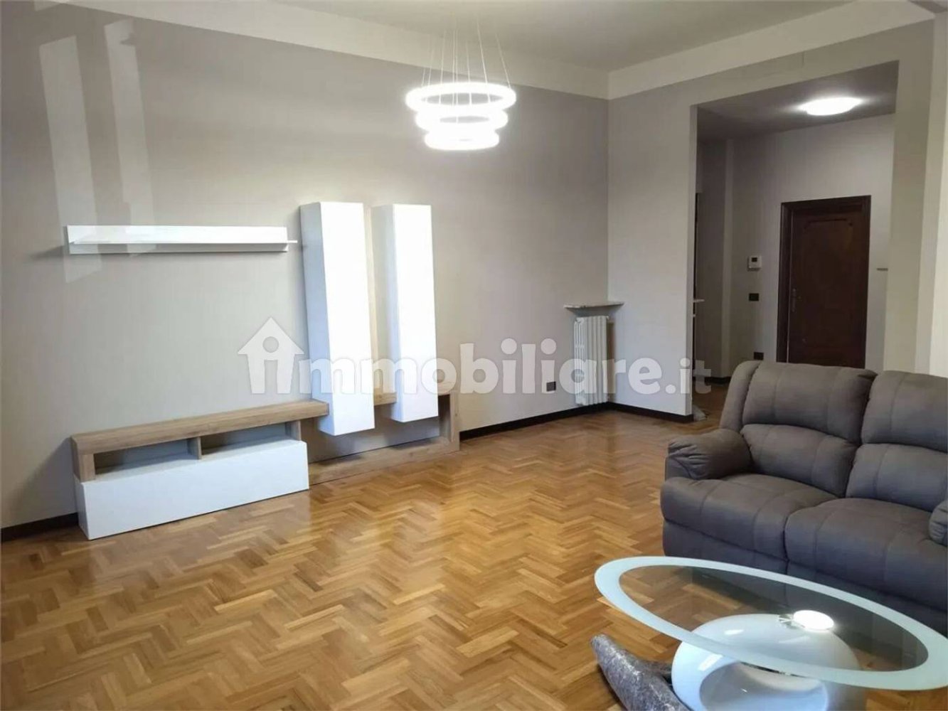 3 bedrooms Apartment in Tortona, Italy No. 355993