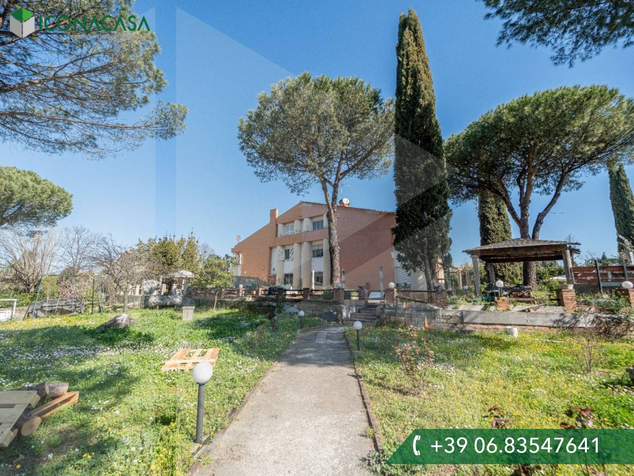 5 rooms Villa in Ciampino, Italy No. 29332