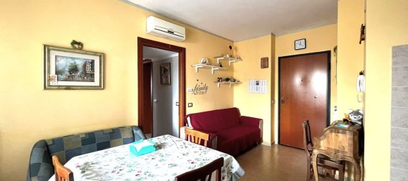 3 rooms Penthouse in Rome, Italy No. 22169 6