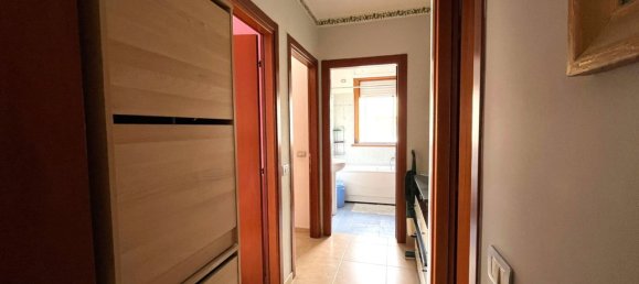 3 rooms Penthouse in Rome, Italy No. 22169 7