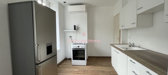 2 bedrooms House in Briare, France No. 153597 4