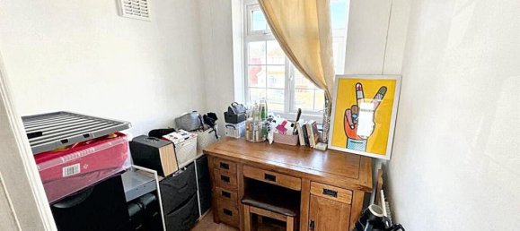 3 bedrooms Commercial property in Hayes, United Kingdom No. 5050 7