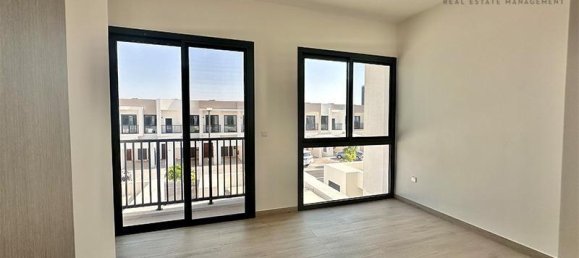 2 bedrooms Townhouse in Mina Al Arab, UAE No. 95042 11