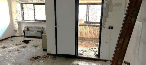 8 bedrooms Apartment in Lucca, Italy No. 311009 10